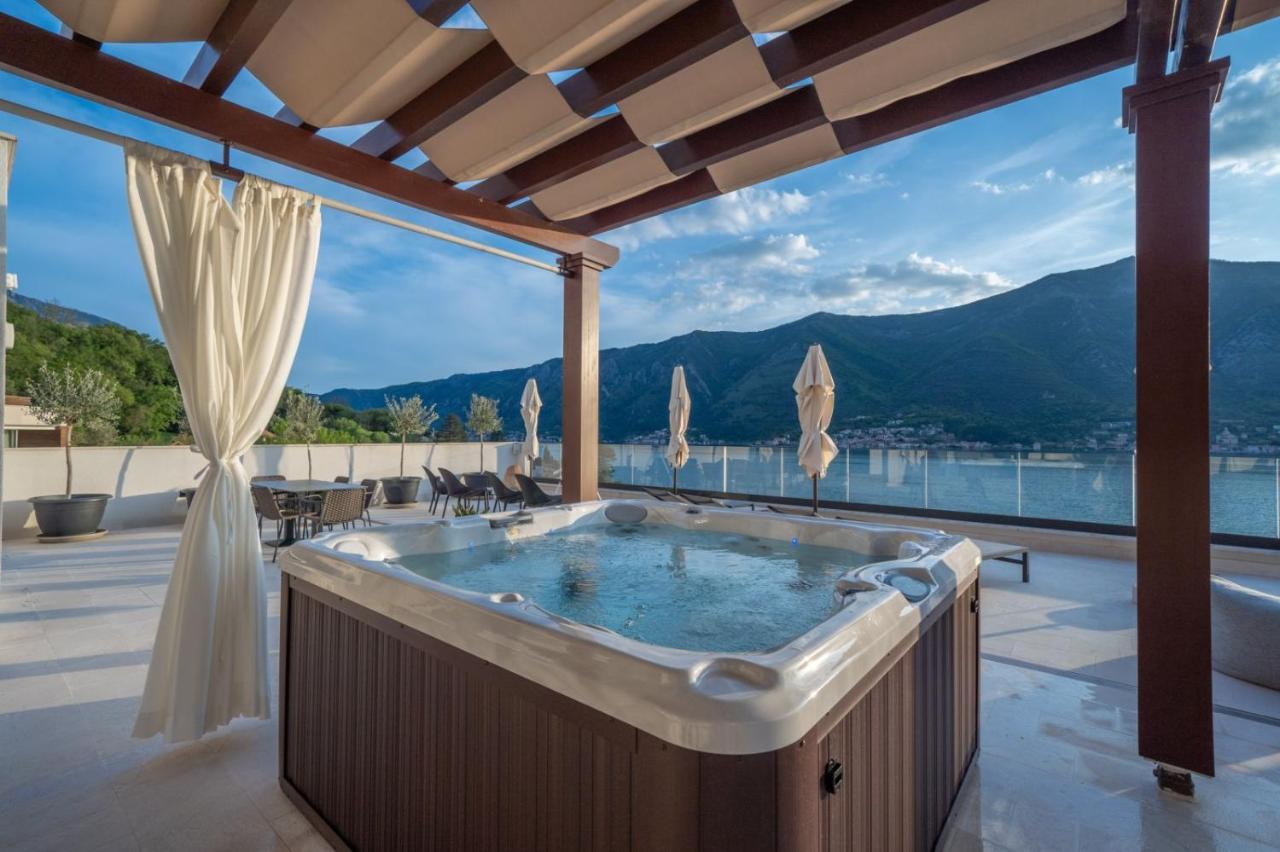 Boutique Hotel R Palazzo Котор Экстерьер фото