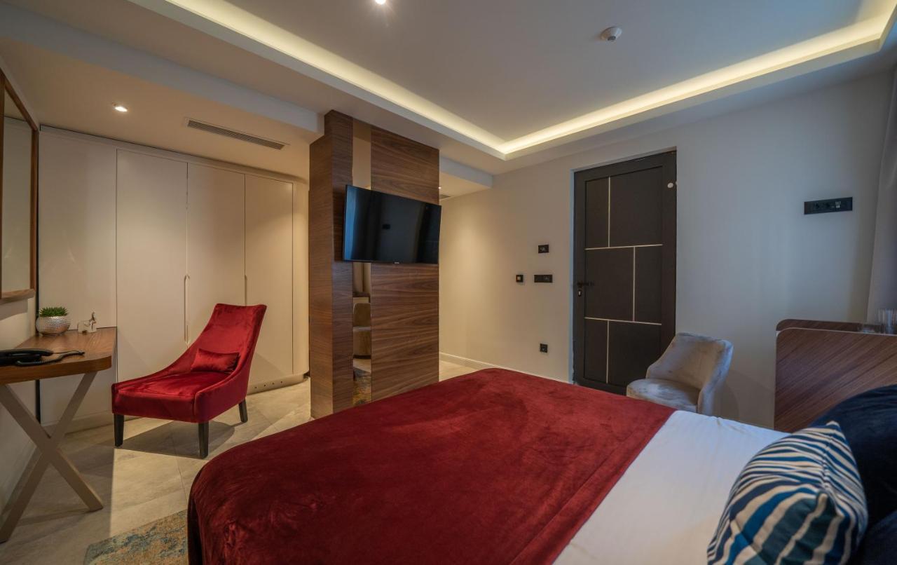 Boutique Hotel R Palazzo Котор Экстерьер фото